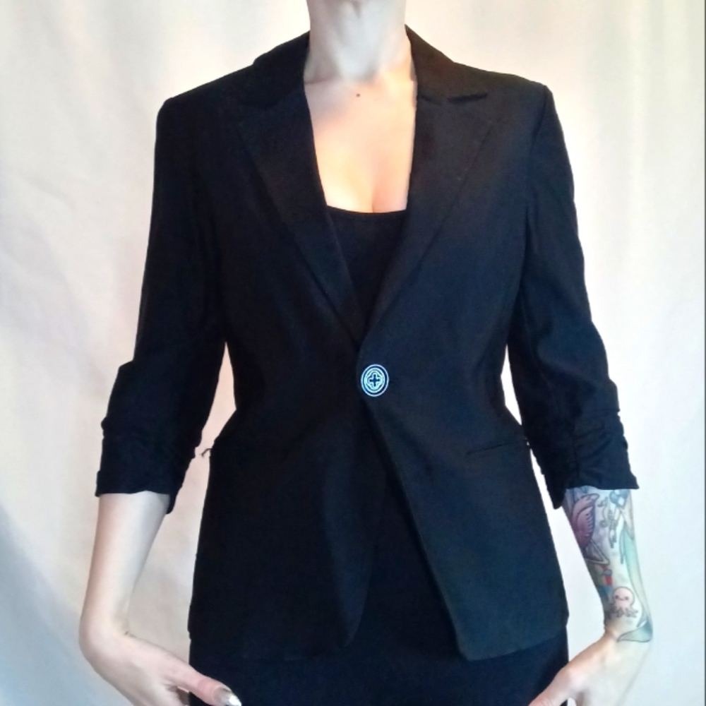 Tribal Black 3/4 Sleeve Blazer.
